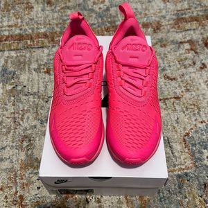 Nike Air Max 270 Hyper Pink Women’s